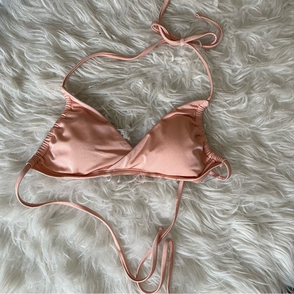 Tanya Surplice Bikini Top | Urban Outfitters - Picture 2 of 4